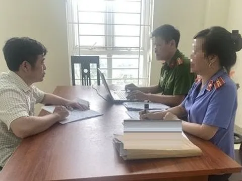 Khởi tố đối tượng lừa đảo chiếm đoạt tài sản