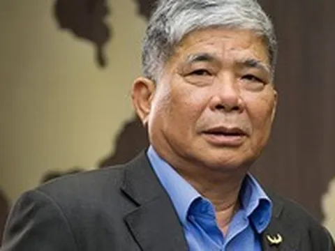 Mức thù lao gây bất ngờ của "đại gia điếu cày" Lê Thanh Thản khi làm sếp doanh nghiệp nổi tiếng tại Nghệ An