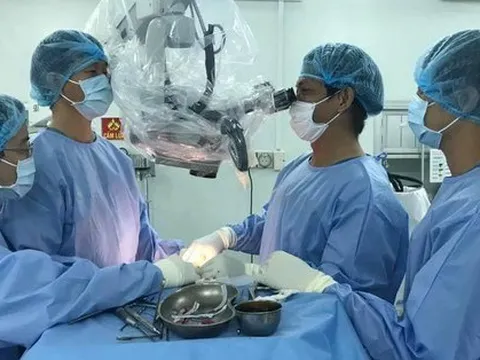 TP HCM: Sau phẫu thuật, người phụ nữ cao thêm 8cm