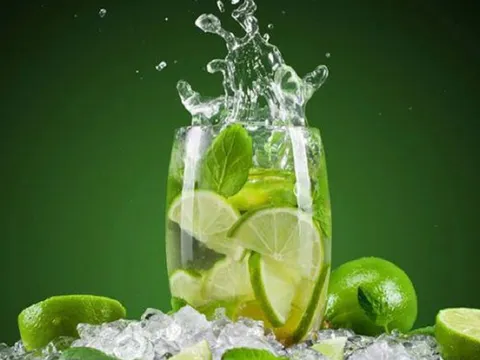 Uống nước chanh mỗi ngày lợi hay hại?