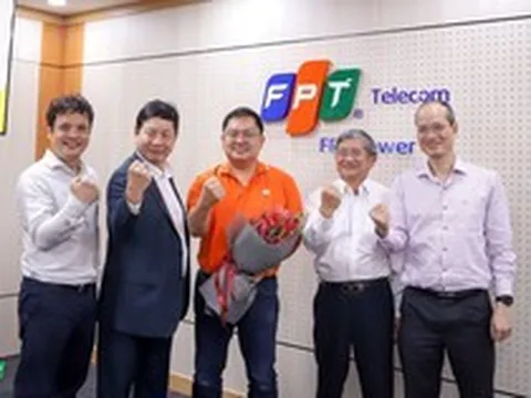 Ông Hoàng Nam Tiến thôi chức Chủ tịch FPT Telecom, sang nơi mới