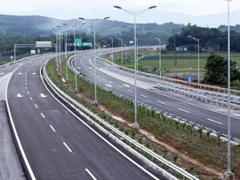 Xây dựng 2 cao tốc chiến lược Ninh Bình-Nam Định-Thái Bình, Gia Nghĩa-Chơn Thành