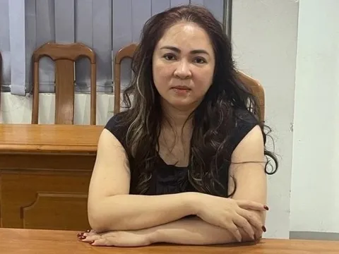 Truy tố bà Nguyễn Phương Hằng và 4 đồng phạm