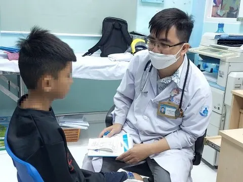 Cảnh báo trẻ mắc hội chứng cử động bất thường