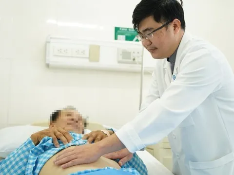 Người đàn ông bị xuất huyết ồ ạt được cấp cứu kịp thời