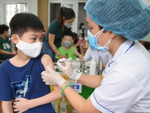 Vì sao người mắc Covid-19 đợt dịch mới có biểu hiện nhẹ?