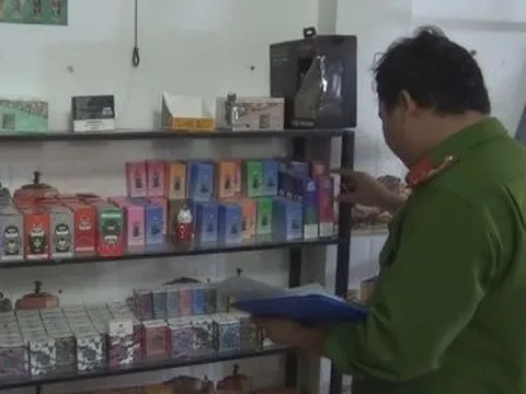 Phát hiện ma túy trong 805 cây thuốc lá điện tử
