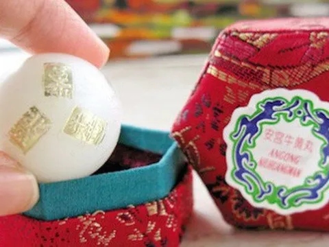 Cụ bà nguy kịch vì thường xuyên uống An cung phòng đột quỵ