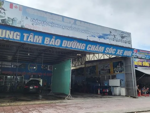 Hà Tĩnh: Hóa đơn tại một gara có mục phí "phong bì cho đăng kiểm"