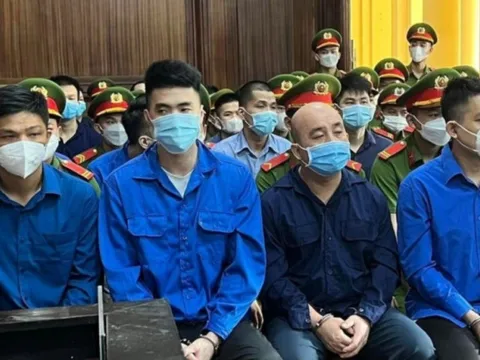 Đề nghị mức án nghiêm với nhóm dàn cảnh cướp tiền ảo trên cao tốc