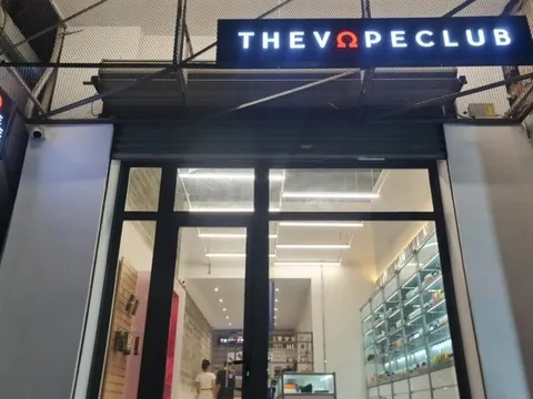 Kỳ 2: “Mục sở thị” các cửa hàng kinh doanh thuốc lá điện tử tại Hà Nội