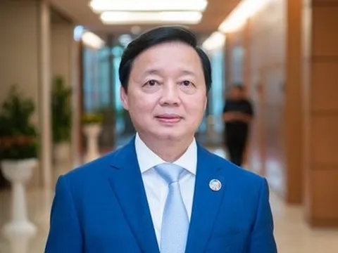 Phê chuẩn miễn nhiệm chức Bộ trưởng Bộ TN&MT với ông Trần Hồng Hà