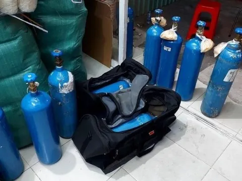 Bình Dương: Đột kích tụ điểm tàng trữ khí cười