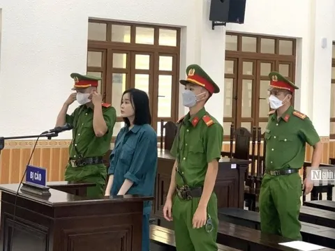 Vì sao hoãn xét xử hot girl siêu lừa đảo Tina Dương?