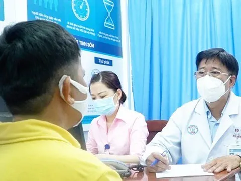 Ca bệnh đầu tiên tại Việt Nam: Điều trị ung thư tinh hoàn ẩn ở bệnh nhân lưỡng giới thật thể khảm
