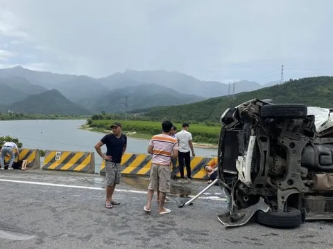 Làm rõ nguyên nhân vụ tai nạn chết người trên cao tốc La Sơn – Túy Loan