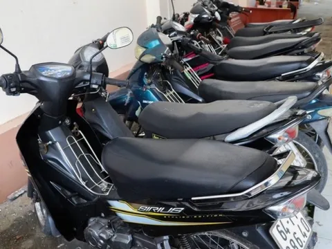 Vĩnh Long: Công an trả nhiều xe máy cho người bị mất