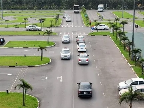 Tăng phí thi sát hạch lái xe từ ngày 1/8