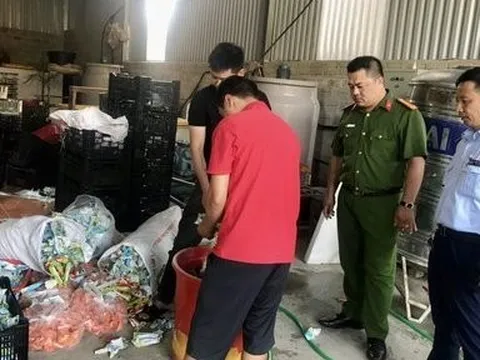 Phát hiện cơ sở sản xuất kem sữa trái phép, vi phạm loạt quy định