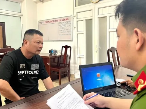 Bắt đối tượng "Sơn Tiền", vào trung tâm thương mại "chôm" dây chuyền