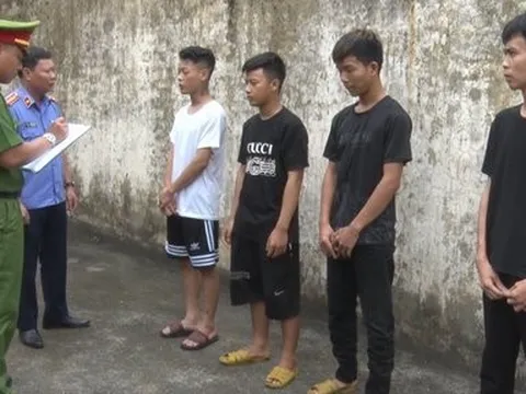 Bắt nhóm người bịt mặt, che biển số để cướp tài sản