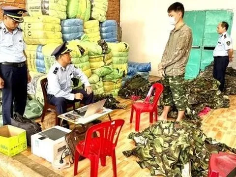 Đắk Lắk: Quản lý thị trường thu giữ hàng nghìn quần áo rằn ri không rõ nguồn gốc
