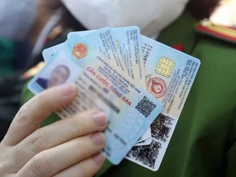 Sử dụng song song Chứng minh nhân dân và Căn cước công dân có bị phạt?