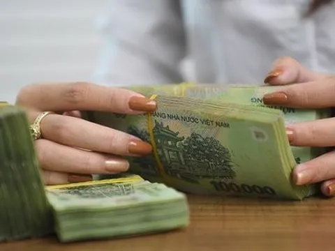 Bố mẹ bao nhiêu tuổi thì con được giảm trừ gia cảnh?