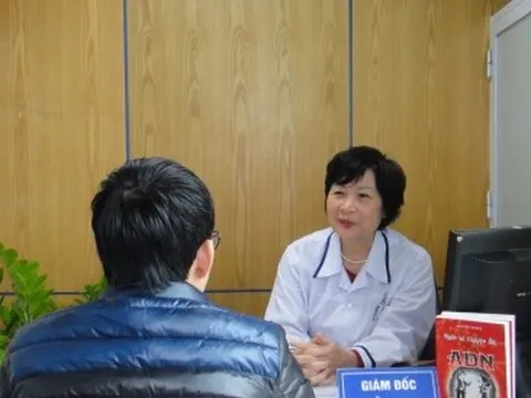 Cặp song sinh khác nhau kiểu tóc và sự thật khiến ông bố ngã ngửa