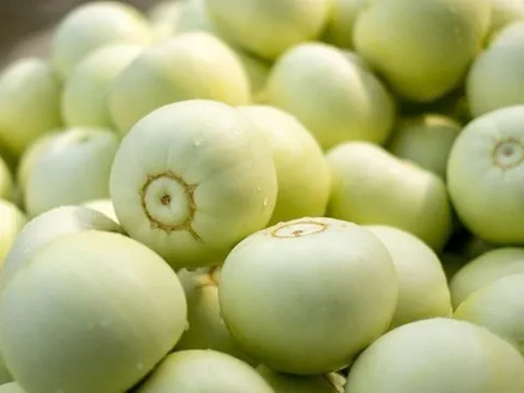 Ăn hết một quả dưa lê, người phụ nữ phải nhập viện gấp