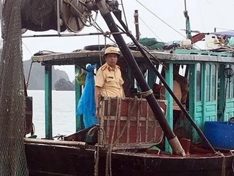 Quảng Ninh: Phát hiện, bắt giữ nhiều tàu khai thác thủy sản trái phép