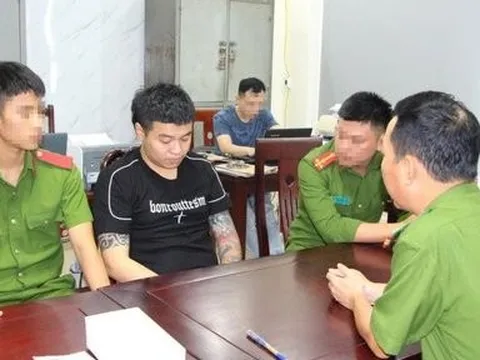 Bắt người đàn ông kinh doanh game tiện thể bán ma tuý