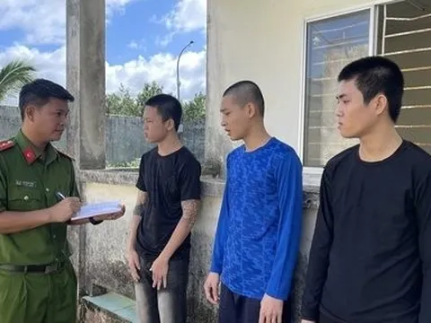 Khởi tố 3 đối tượng dùng dao cướp 380 ngàn đồng để mua rượu nhậu