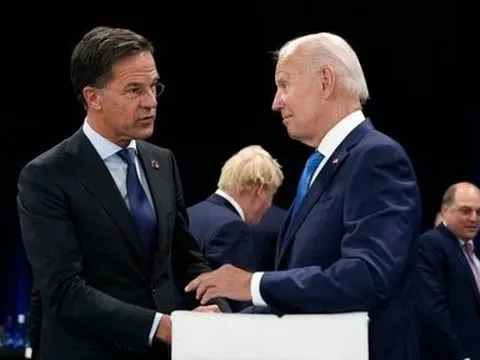 Quốc gia EU “nối gót” Mỹ trong cuộc đua công nghệ với Trung Quốc