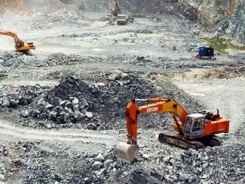 Nắm 2,6 triệu cổ phiếu Hoà Phát với giá 30.400 đồng/cp, một công ty đá xây dựng "hớn hở" chờ hoàn nhập dự phòng trong lúc đón "sóng Long Thành"