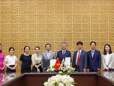Vingroup và K-Sure ký MOU thúc đẩy hợp tác phát triển kinh tế