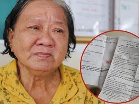 Người phụ nữ bán vé số bật khóc cầu xin bác sĩ cứu chồng