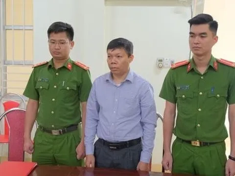 Khởi tố, bắt giam nguyên chủ tịch phường ở Cao Bằng