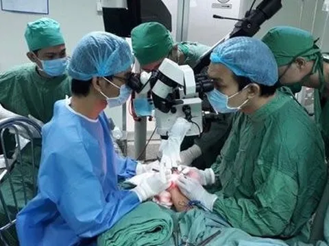 Tp.Cần Thơ: 4 giờ nỗ lực cứu bàn chân bị đứt lìa