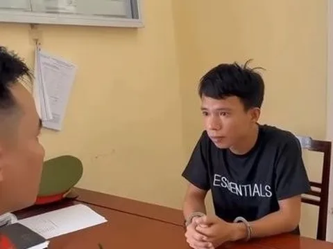 Bắt kẻ tống tiền người phụ nữ đã có gia đình bằng clip nóng