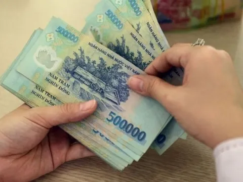 Yêu cầu hoãn xuất cảnh 6 giám đốc doanh nghiệp nợ thuế