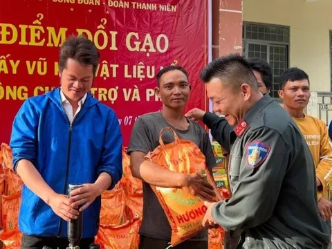 Đắk Lắk: Nhiều hiệu quả từ mô hình “Điểm đổi gạo lấy vũ khí”