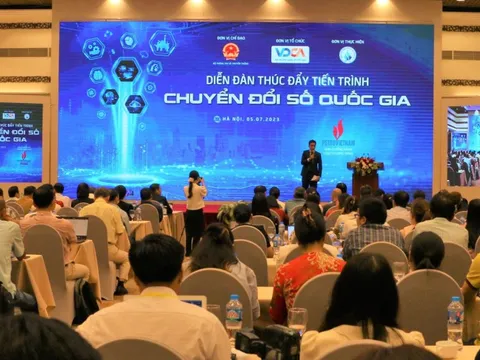 Chuyển đổi số: Cần hiểu rõ, thấy được lợi ích, chủ động hành động