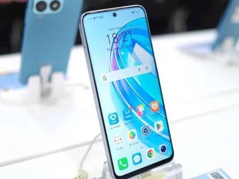 HONOR quay lại thị trường Việt Nam với mẫu smartphone giá rẻ, cấu hình tốt, cam 100 MP nhưng dùng hệ điều hành cũ