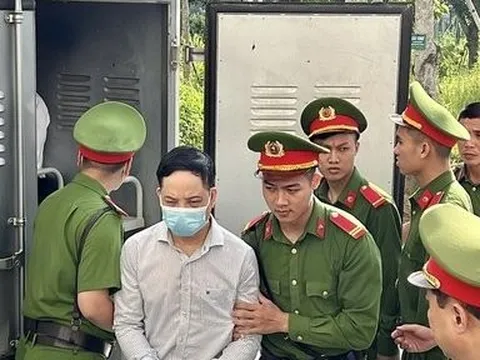Nhận hối lộ hơn 42,6 tỷ, cựu Thư ký Thứ trưởng Bộ Y tế "làm tiền" ra sao?