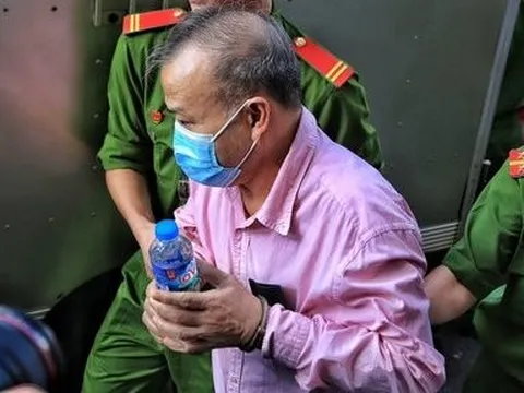 Cựu Đại sứ Vũ Hồng Nam "đi đêm" với doanh nghiệp thế nào?