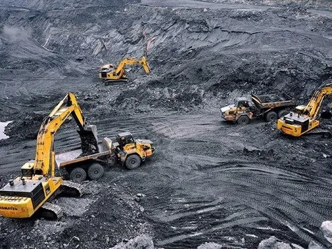 Kho báu vàng đen tăng giá phi mã, lợi nhuận Vinacomin tăng gấp đôi, lần đầu vượt mốc 10.000 tỷ đồng