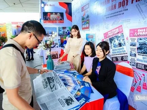 Bố trí tài chính, cân đối nguồn lực chung cho hoạt động báo chí