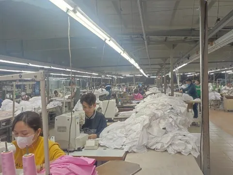 Nhiều doanh nghiệp giảm đơn hàng