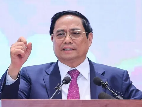 Thủ tướng: Tiếp tục hạ mặt bằng lãi suất, đảm bảo nguồn vốn tín dụng